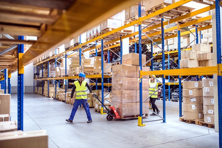 Warehouse Efficiency with Real-Time Inventory Tracking