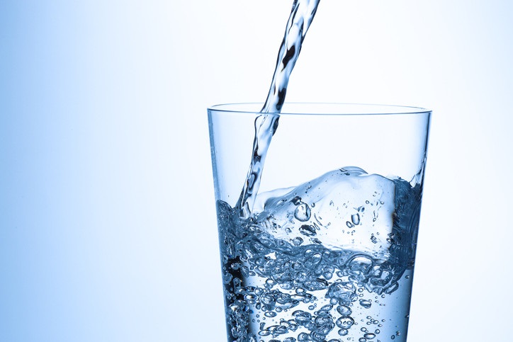 The Digestive Health Benefits of Alkaline Water: A Refreshing Approach to Wellness